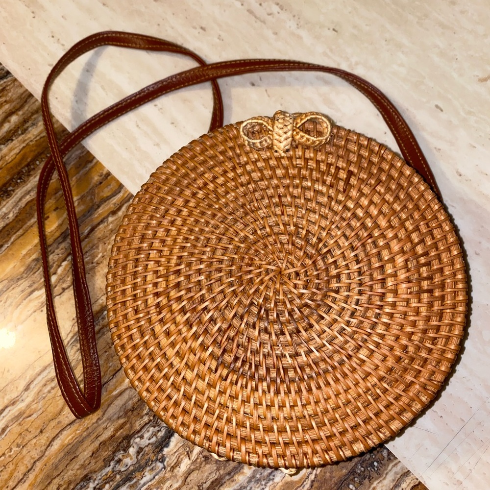 Straw Circle Bag